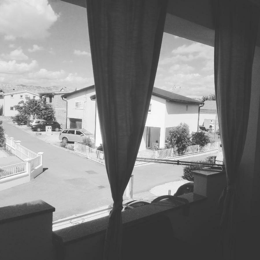 Apartman Bunaric Вир Екстериор снимка